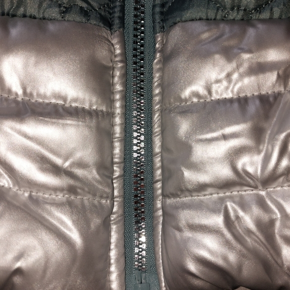 Quilted Vest with Faux Fur Lined Hood, EUC, by Little Lass - Picture 4 of 12